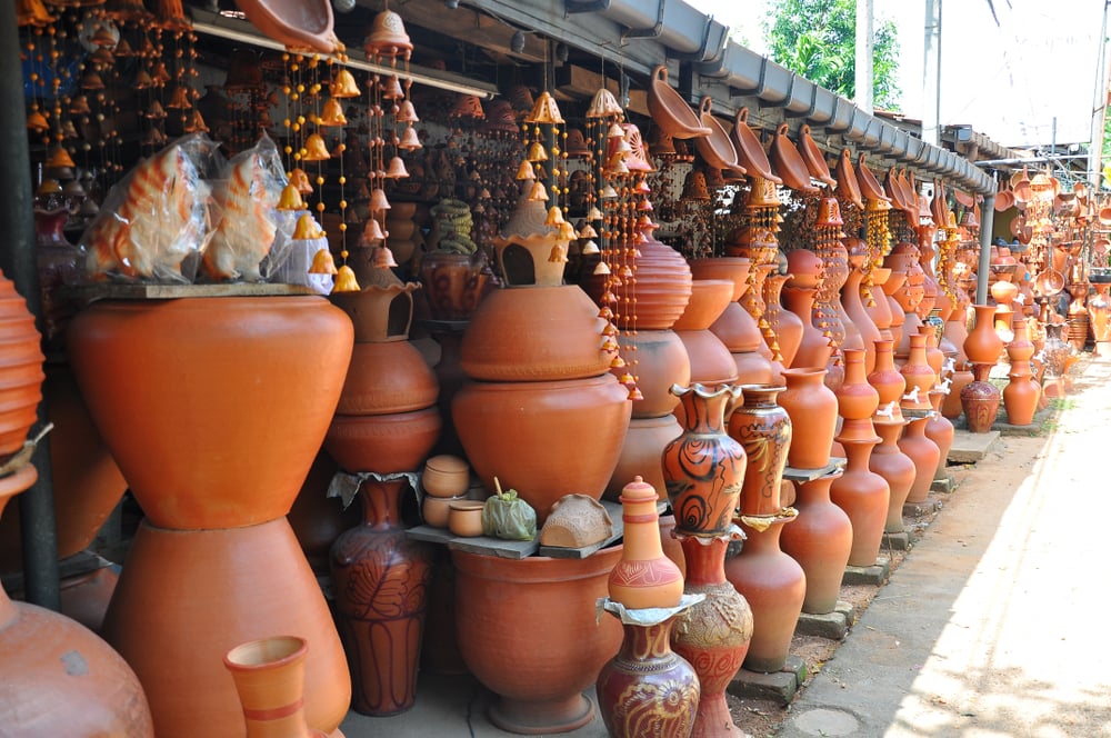 Sri-lanka-clay-pottery-in-sri-lanaka-itinerary-by-olanka-travels